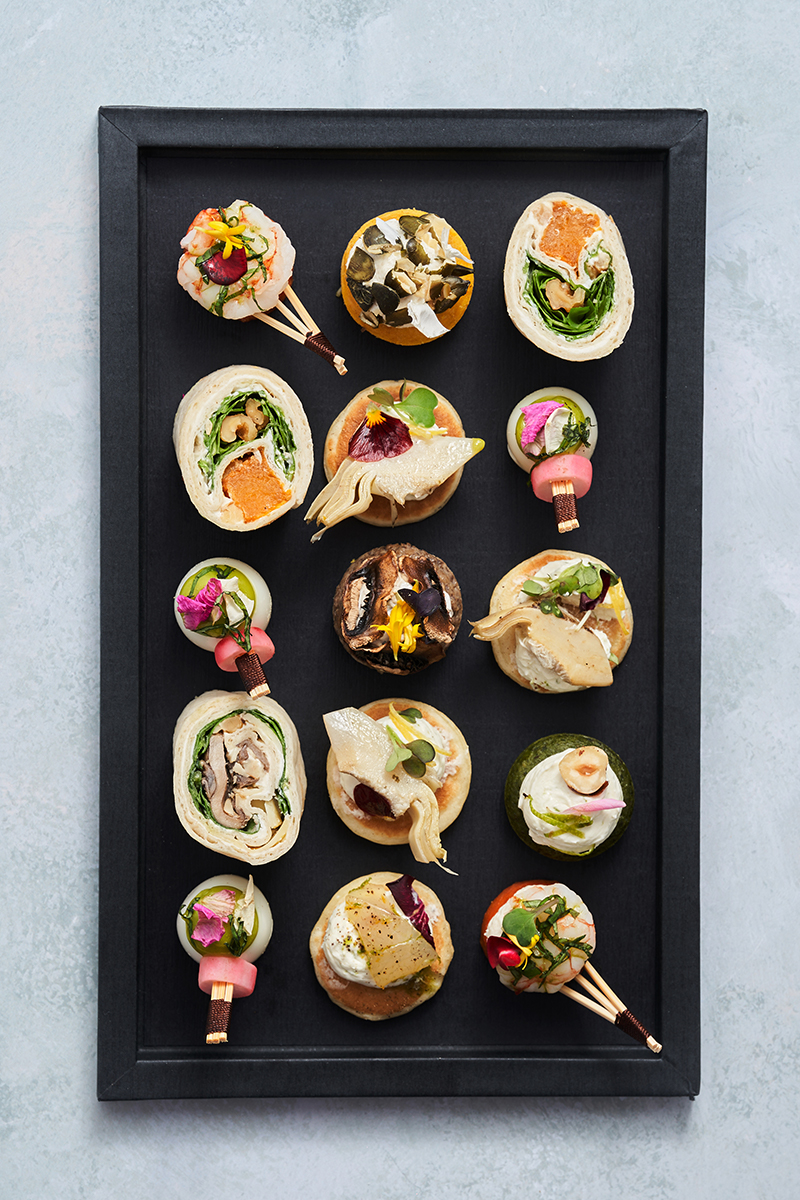 Présentation amuse-bouche cocktail - dressage traiteur raffiné