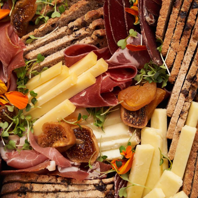 Planche fromage et charcuterie